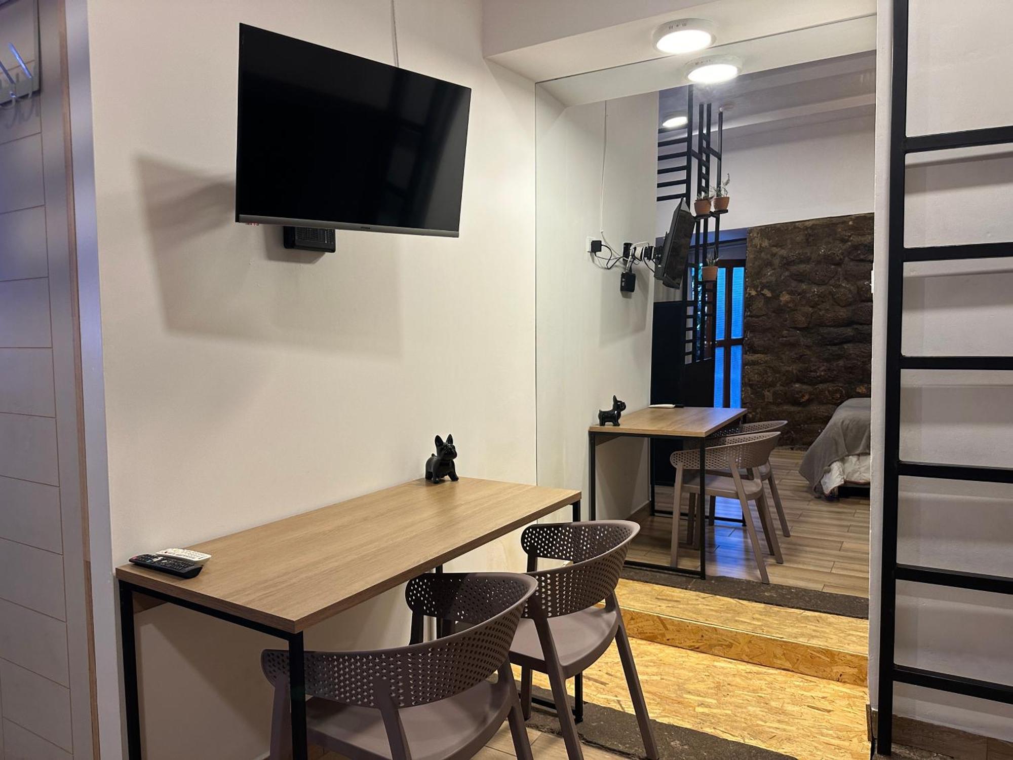 Blacky Hostel And Apartments (Adults Only) Cuzco Exteriér fotografie
